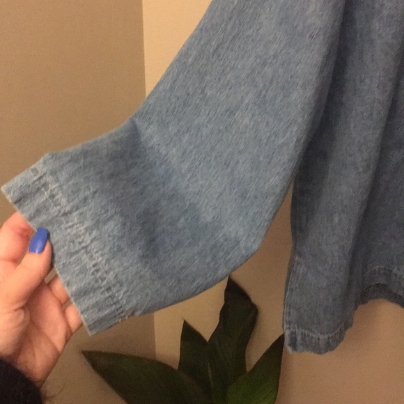 Vintage Denim Button-down - Picture 5 of 6